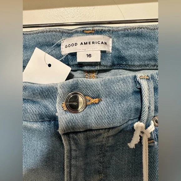NWT Good American Good Legs Cigarette Jeans - Picture 7 of 12